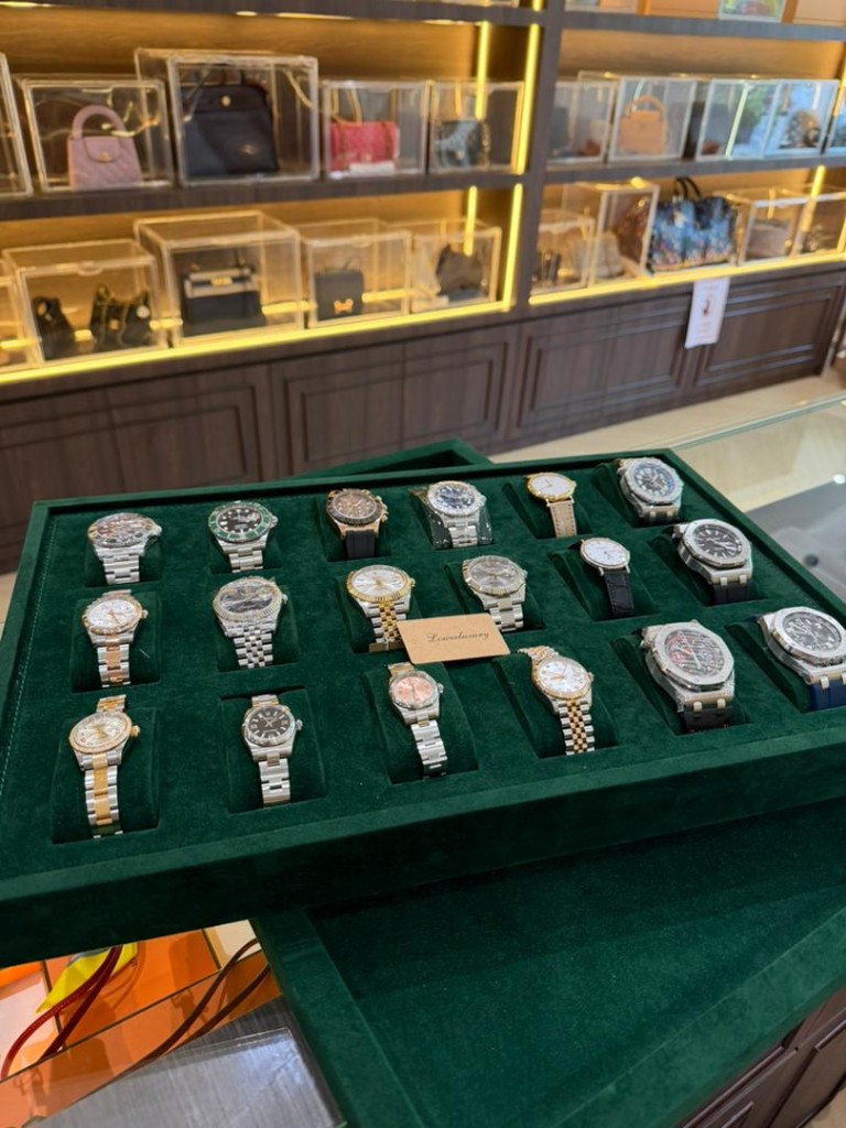 Premium wristwatch tray in luxury authentication showroom